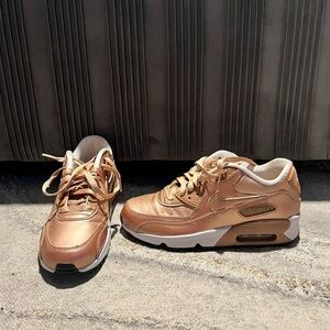 Nike Air max 90’s Rose Gold/White. Size 5.5. Worn once!!